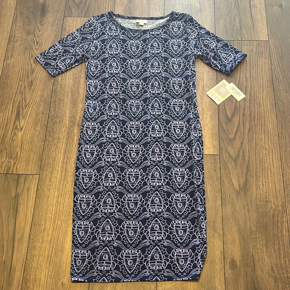 NWT lularoe Julia space ship size small